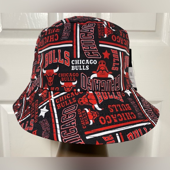 Chicago Bulls NBA Bucket Hat Classic Ultra Game Black / Red Retro ONE SIZE NEW - Picture 1 of 5